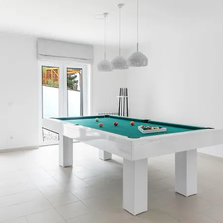 Quinta Da Serra - Luxurious - Heated Pool & Jacuzzi