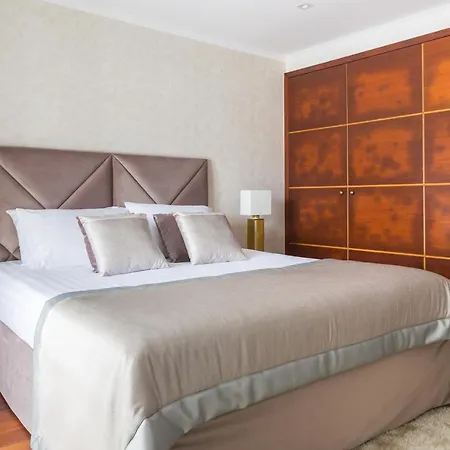 Villa Quinta Da Serra - Luxurious - Heated Pool & Jacuzzi Sintra