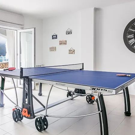 Quinta Da Serra - Luxurious - Heated Pool & Jacuzzi Hotel