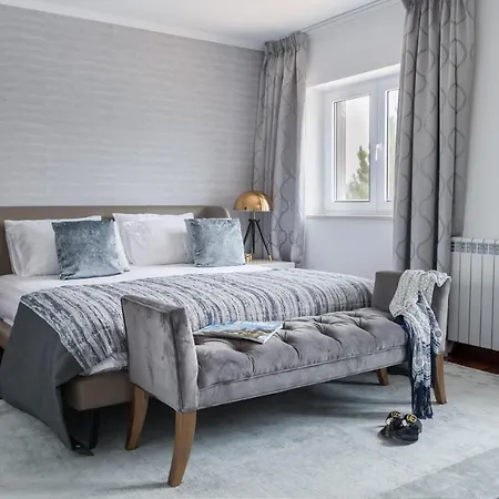 Quinta Da Serra - Luxurious - Heated Pool & Jacuzzi * Sintra