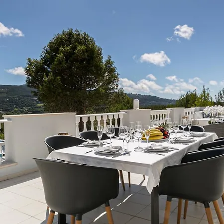 Villa Quinta Da Serra - Luxurious - Heated Pool & Jacuzzi